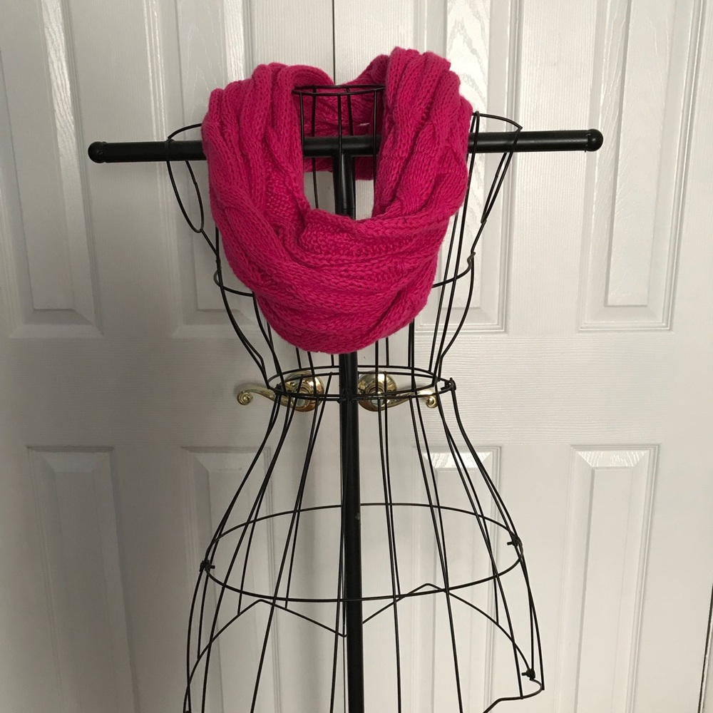 Bundle- Infinity Scarves - Picture 2 of 6